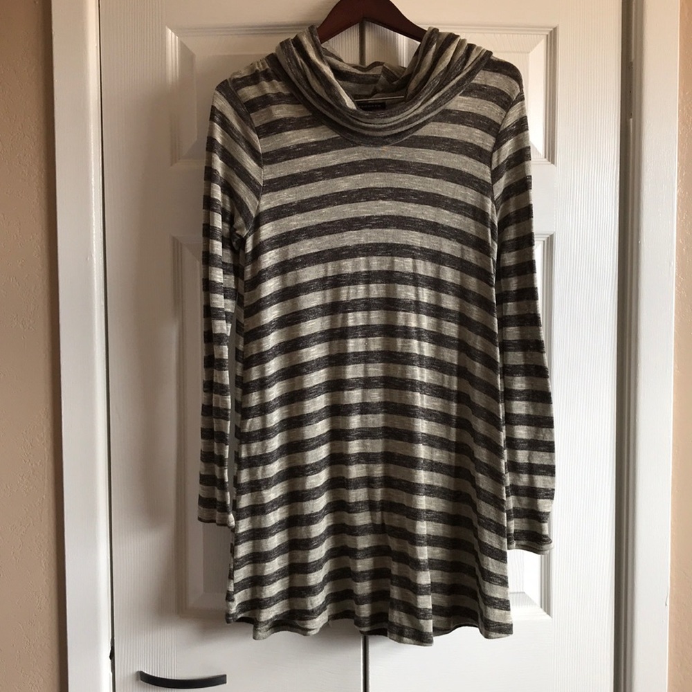 SOLD Striped long sleeve dress